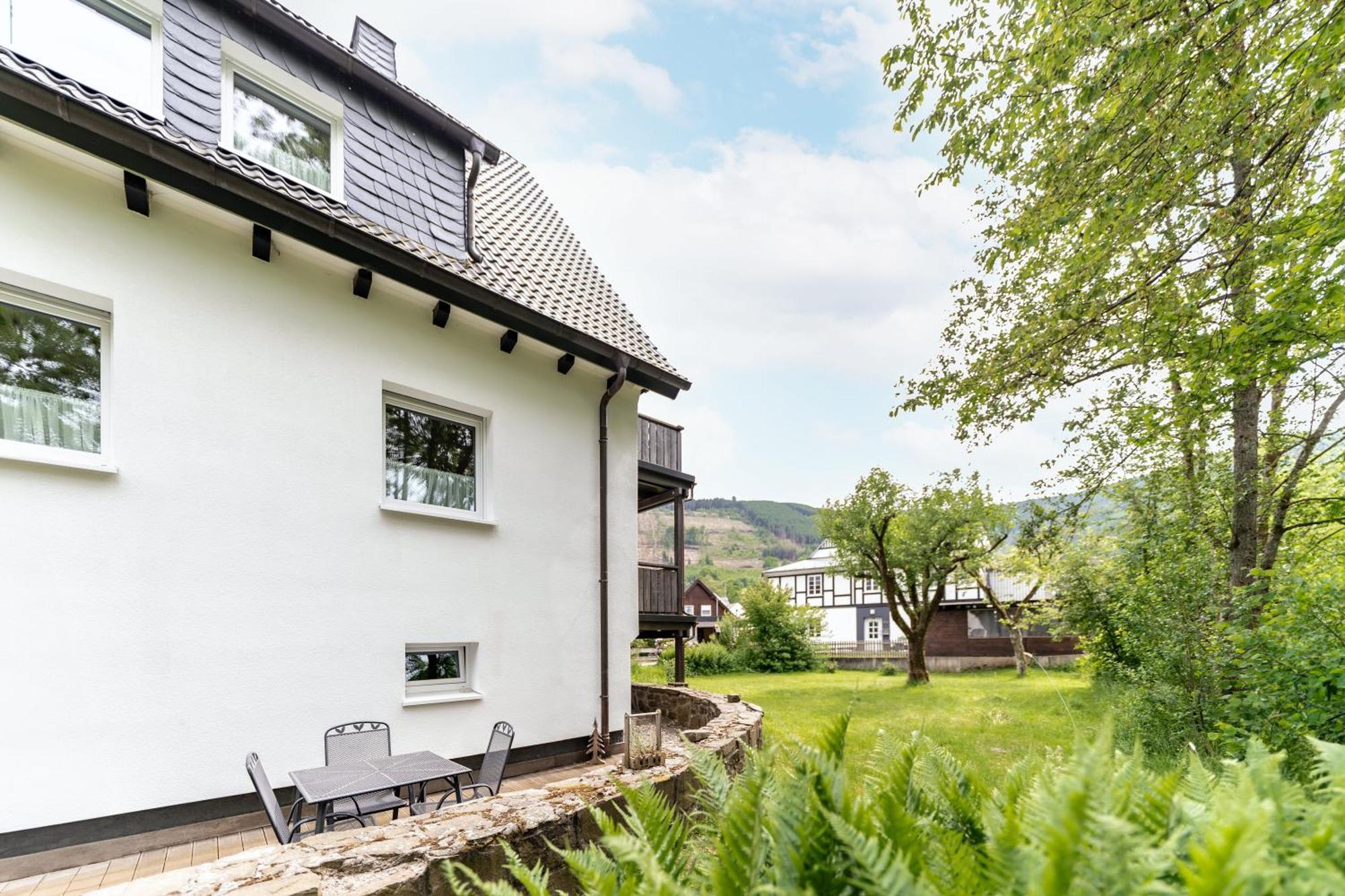 Ferienwohnung Haus An Der Lenne Lennestadt Eksteriør bilde